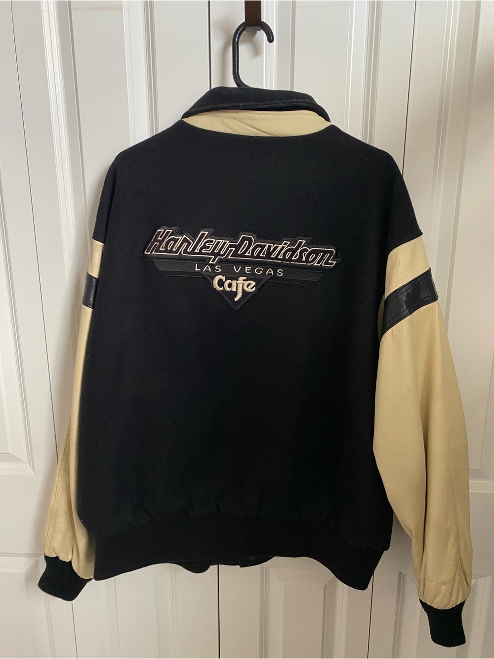 Vintage 1990’s Harley-Davidson Las Vegas Cafe varsity jacket with wool size 2xl